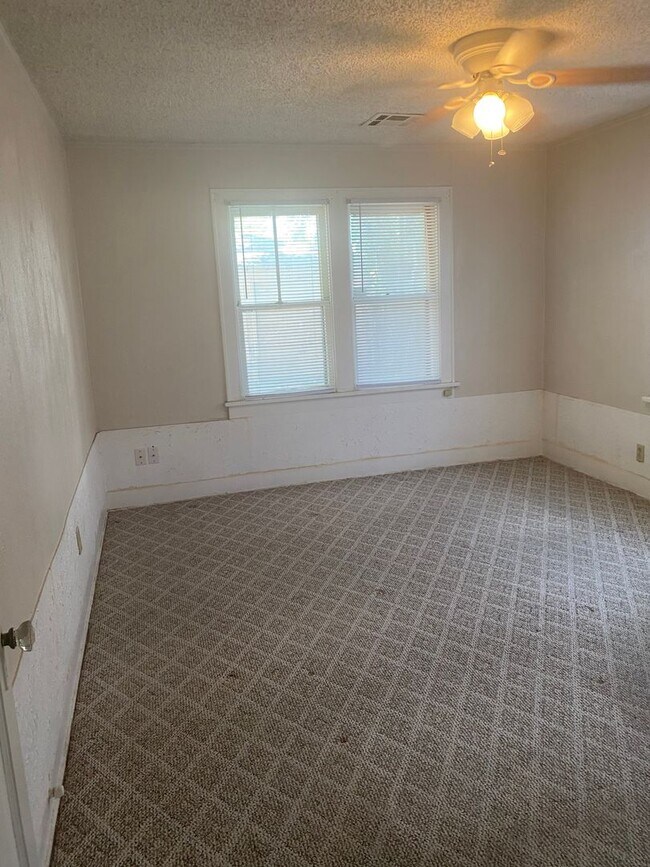 Foto del edificio - 2514 NW 11th St