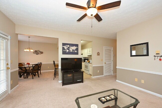 Foto del edificio - FULLY FURNISHED 2BR CONDO WITH MONTHLY LEASE TERMS