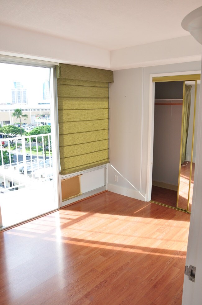 Foto del edificio - 419 Atkinson Dr