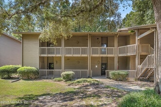 Building Photo - 2930 Ravines Rd
