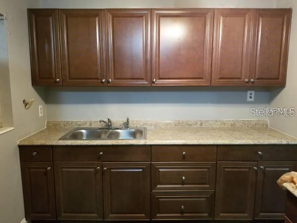 Foto del edificio - 4061 Kirkland Blvd