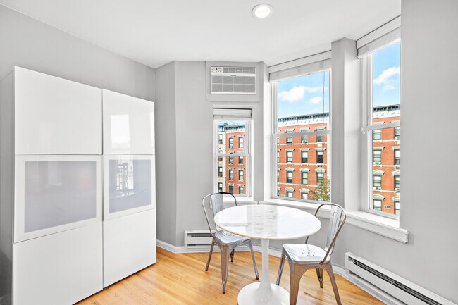 Foto del edificio - 1315 Washington St