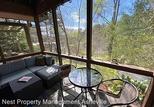 Foto del edificio - 2 br, 2 bath House - 272 Lakewood  Dr.