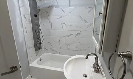 Photo - 5426 Rising Sun Ave Apartment