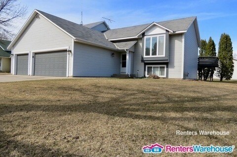 Primary Photo - 7835 157th St W
