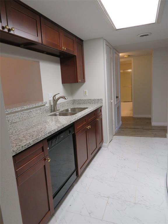 Foto del edificio - 12633 Memorial Dr