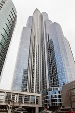 Building Photo - 1211 S Prairie Ave