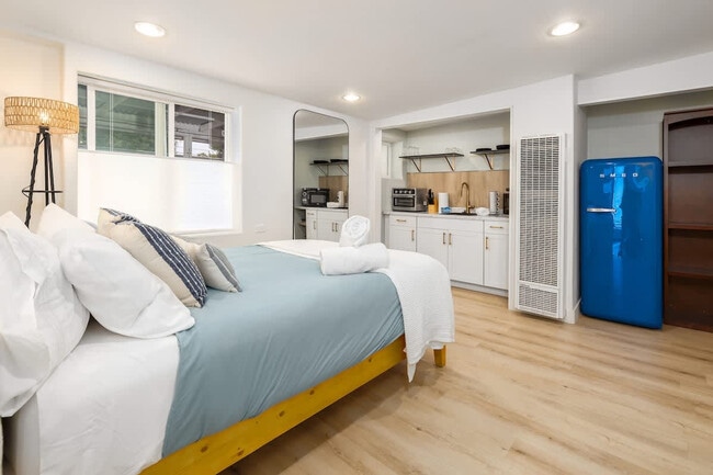 Foto del edificio - 722 Arbuckle Pl
