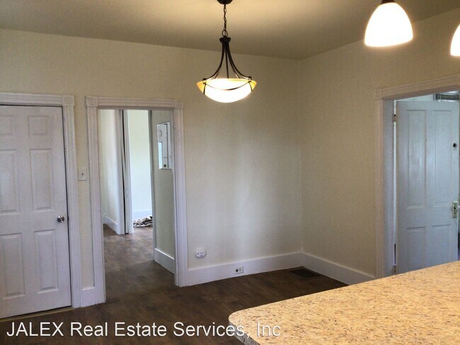 Building Photo - 5 br, 2 bath House - 20 North Earl St