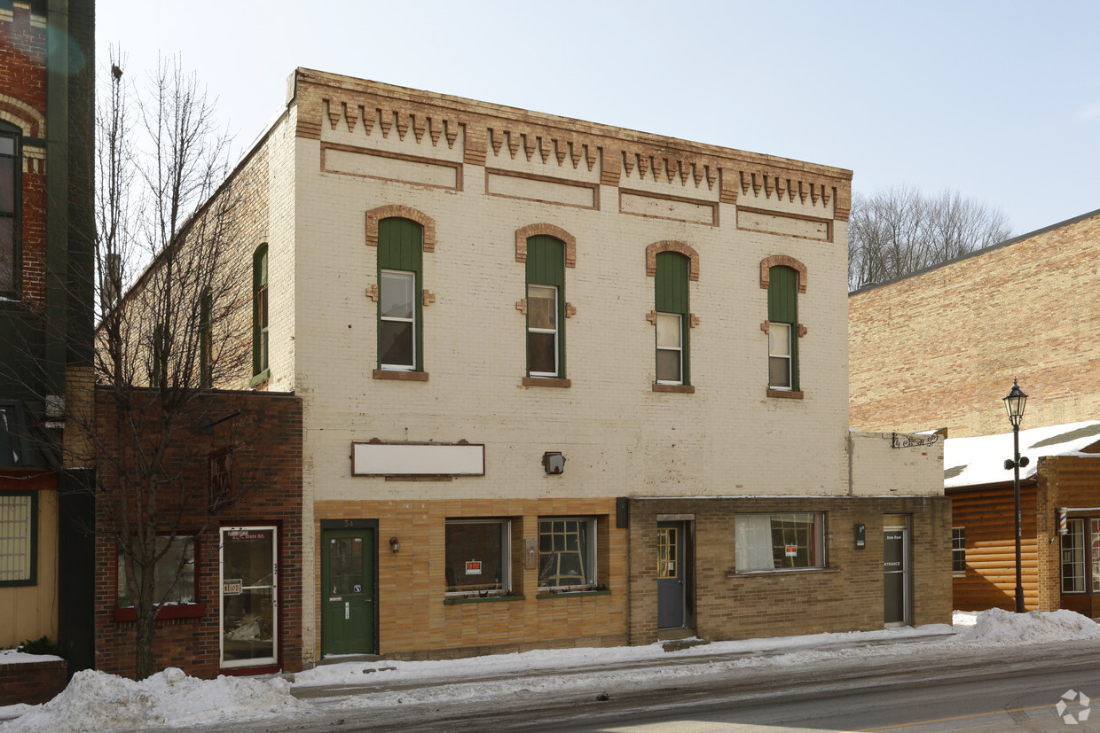 Building Photo - 38 State Rd