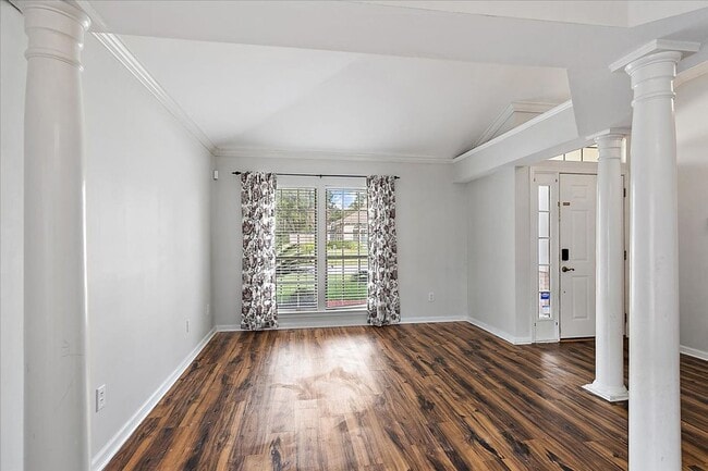 Foto del edificio - Beautiful Pool Home in highly desired Osprey Pointe!