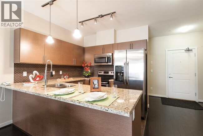 Photo du bâtiment - 2239 Kingsway