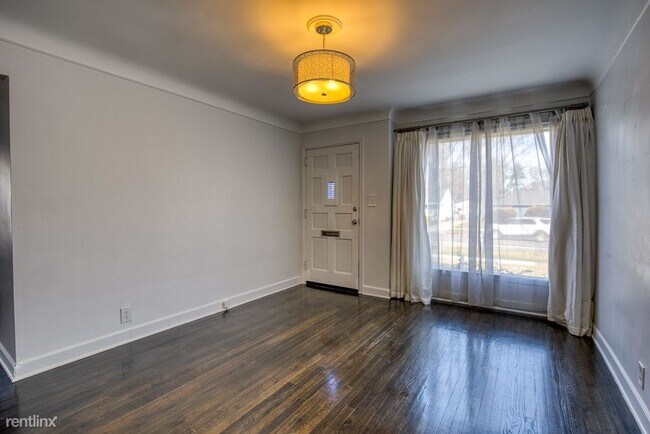 Building Photo - 3 br, 1 bath House - 3707 Normandy Rd