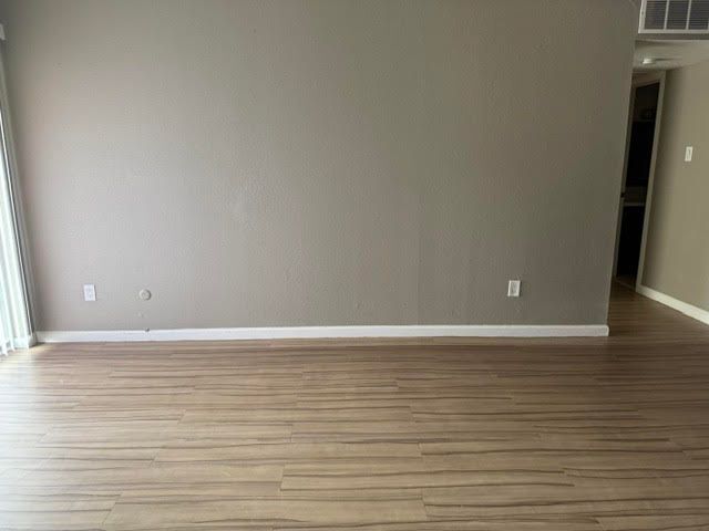 Building Photo - 9090 S Braeswood Blvd