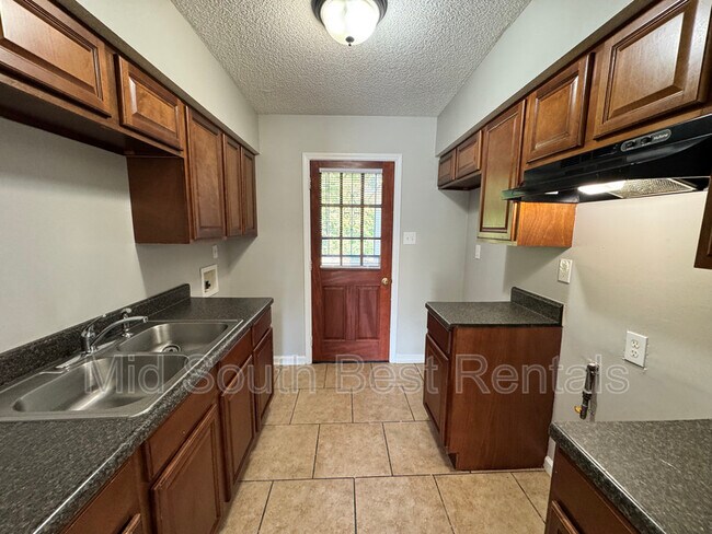 Foto del edificio - 1120 Semmes St