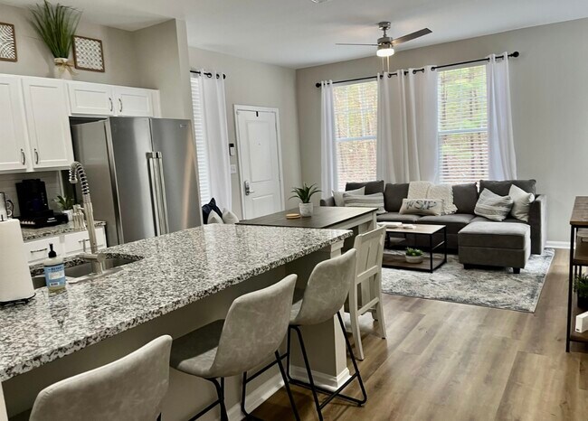 Foto del edificio - 518 Olive Branch Way