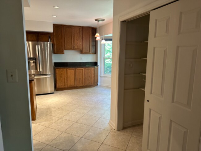 Building Photo - 12545 Cavalier Dr