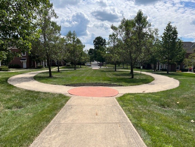 Patio - Courtyard Village Apartments