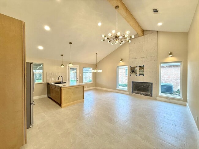 Building Photo - 1010 Golden Nugget Ct