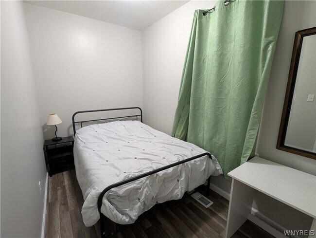 Foto del edificio - 102 17th St