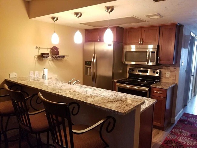 Building Photo - 15425 Fortuna Bay Dr