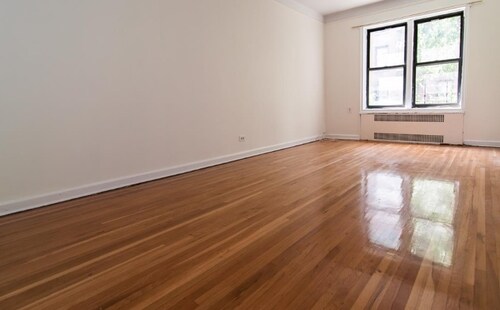 Primary Photo - 22 Clinton St