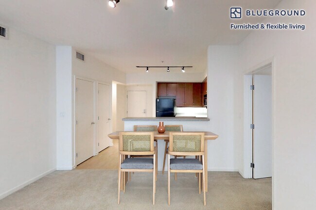 Building Photo - 754 The Alameda