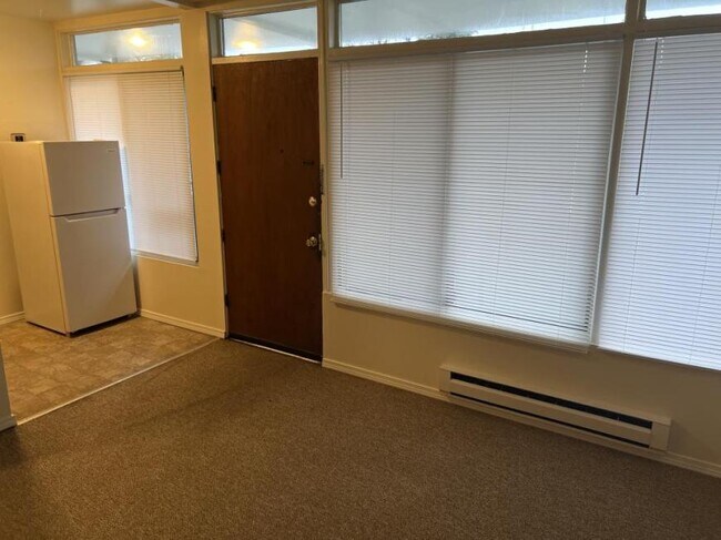 Foto del edificio - 1 bedroom in Seattle WA 98105