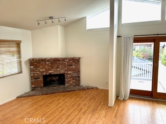 Building Photo - 433 Heliotrope Ave