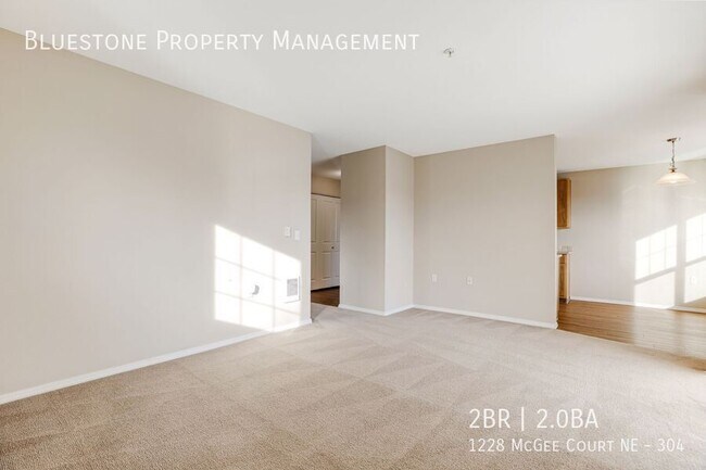 Building Photo - 1228 Mcgee Ct NE