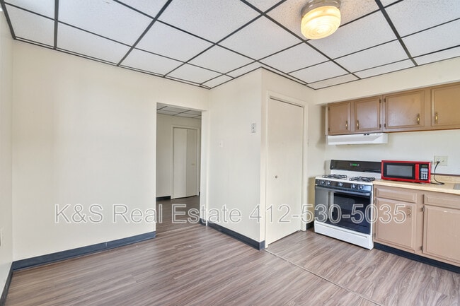 Foto del edificio - 751 Chartiers Ave