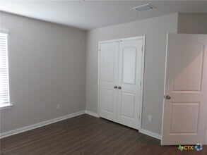 Building Photo - 6308 Golden Gate Dr