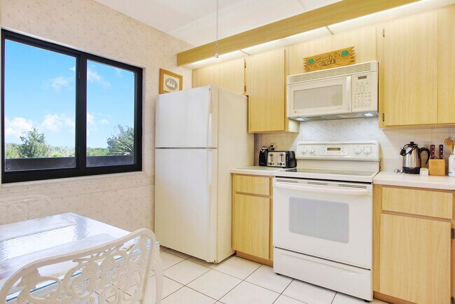 Building Photo - 201 Ocean Bluffs Blvd