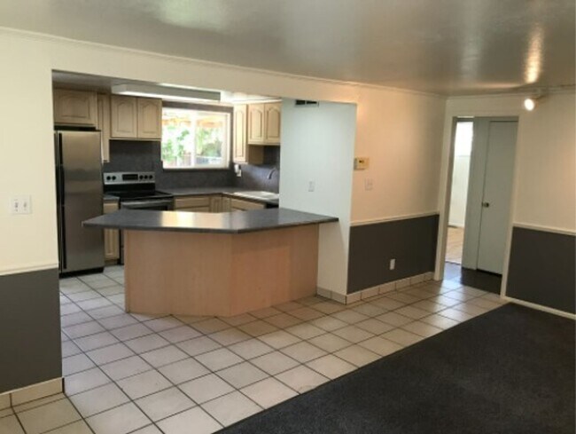 Foto del edificio - Wonderful 4 Bedroom House in Bountiful