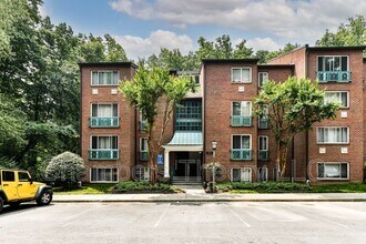 Building Photo - 11831 Shire Ct
