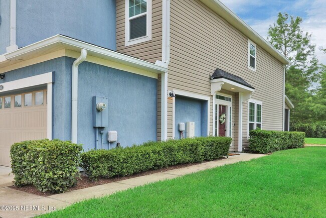 Building Photo - 111 Paradas Pl