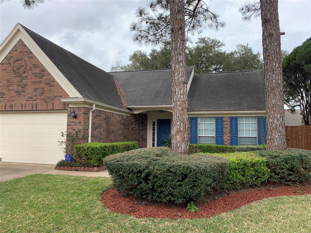 Foto principal - 13831 Sandover Dr