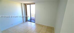 Foto del edificio - 3300 NE 191st St