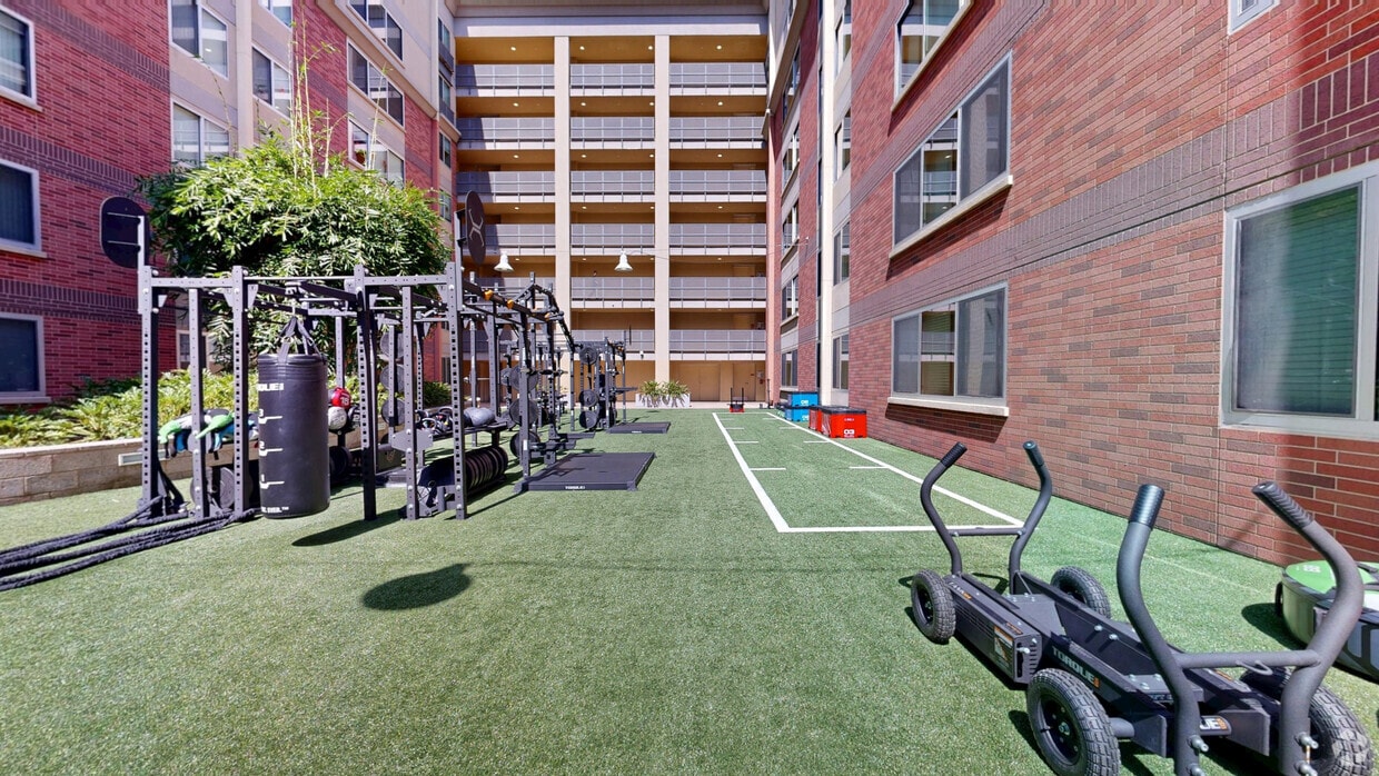 Photo - University Gateway Apartments