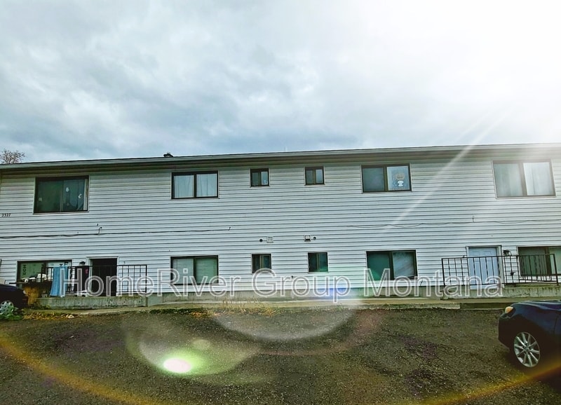 Primary Photo - 2327 55th St