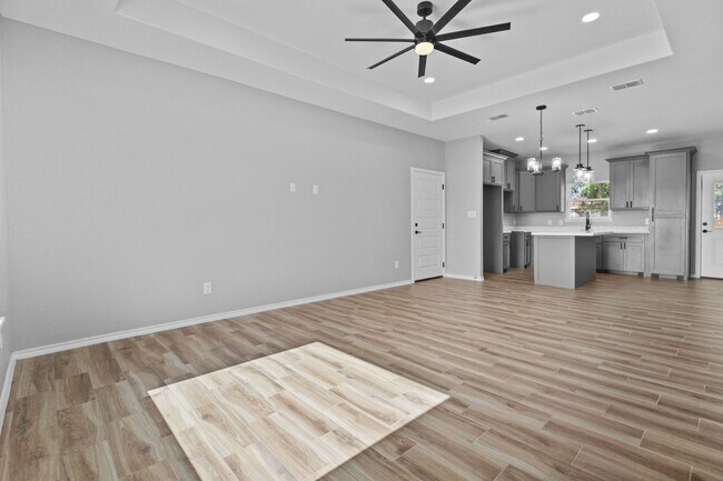 Foto del edificio - BRAND NEW 3BD/2BTH/1GAR with a big backyar...