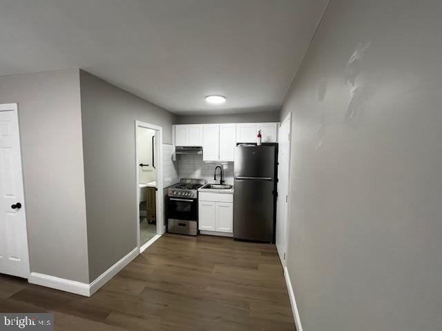 Building Photo - 319 Columbia Ave