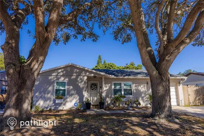 Primary Photo - 7841 Shadow Run Drive, Largo, FL, 33773
