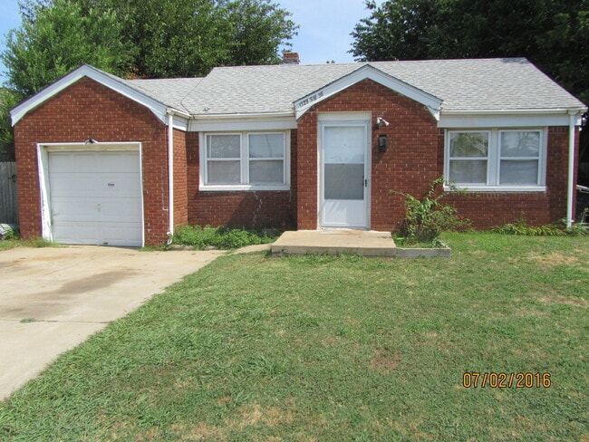 SW OKC Home For Rent - 2-bed 1-bath coming August 20th - SW OKC Home For Rent - 2-bed 1-bath coming August 20th