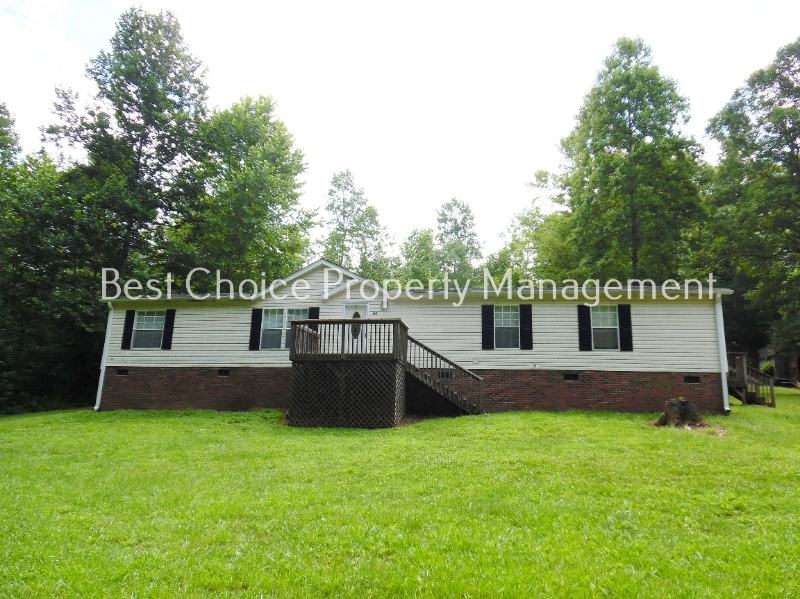 Foto principal - 107 Redding Rd