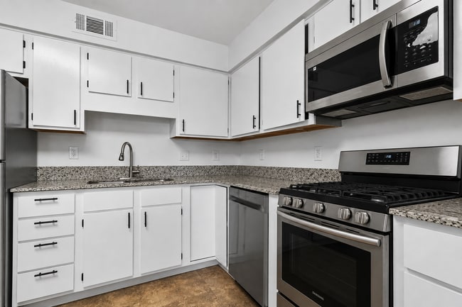 Foto del edificio - Robinson Park Apartments
