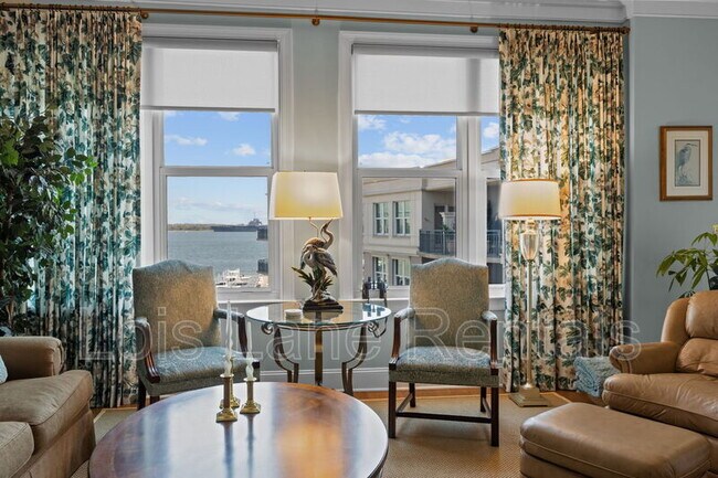 Foto del edificio - 2 Wharfside St