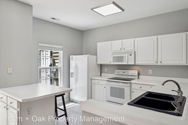 Foto del edificio - 3 br, 2.5 bath House - 306 Canyon Lake Circle
