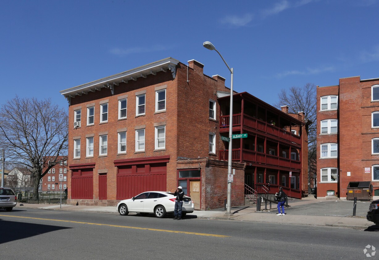 Foto principal - 168 Albany Ave