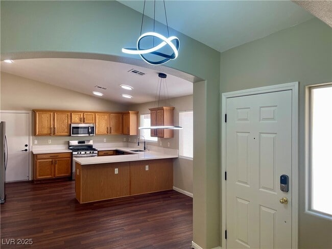 Building Photo - 3388 Old Course St